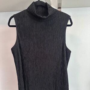 Jodi Grey  black mock turtle neck tank size XL